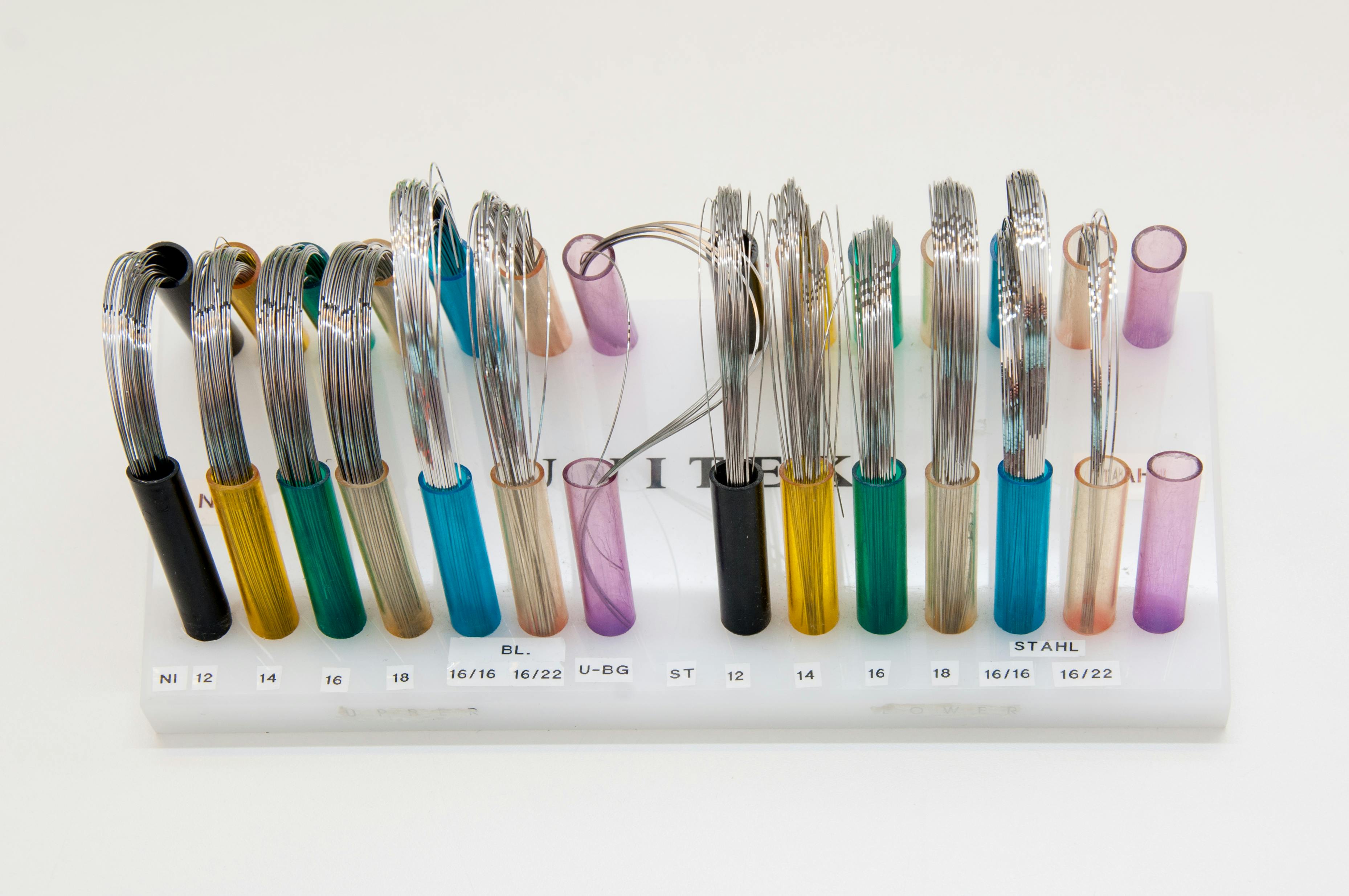 Tipuri de aparate dentare: metalice, ceramice și invizibile